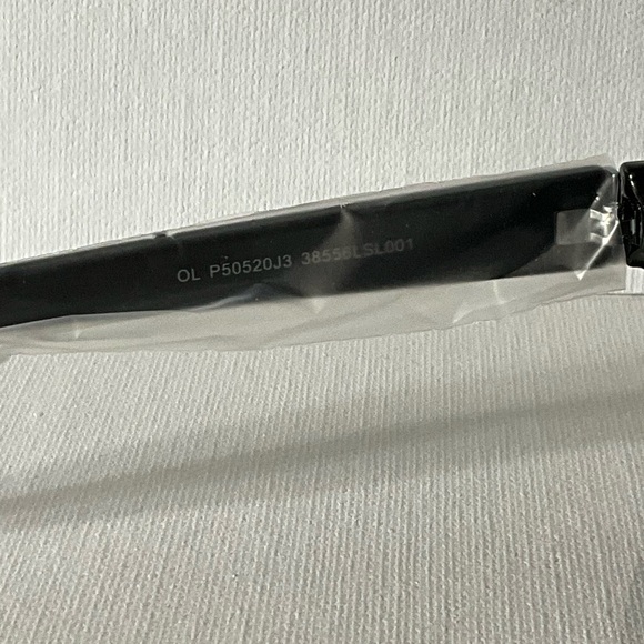 Elegant Black Sunglasses by Persol - Picture 3 of 5